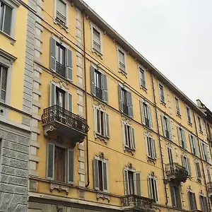 Otel Arno, Milano