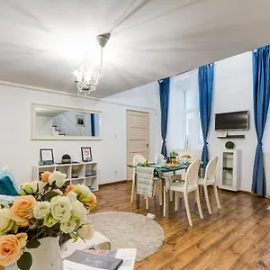 beautiful-apartment-at-basilica.inbudapesthotels.com/